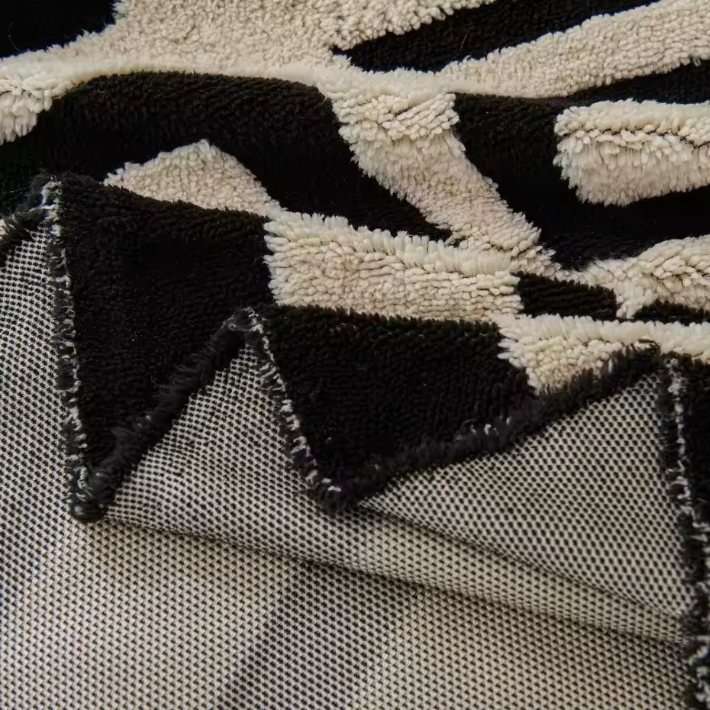 Moderniqa | Microfibre Maze Sofa Cover