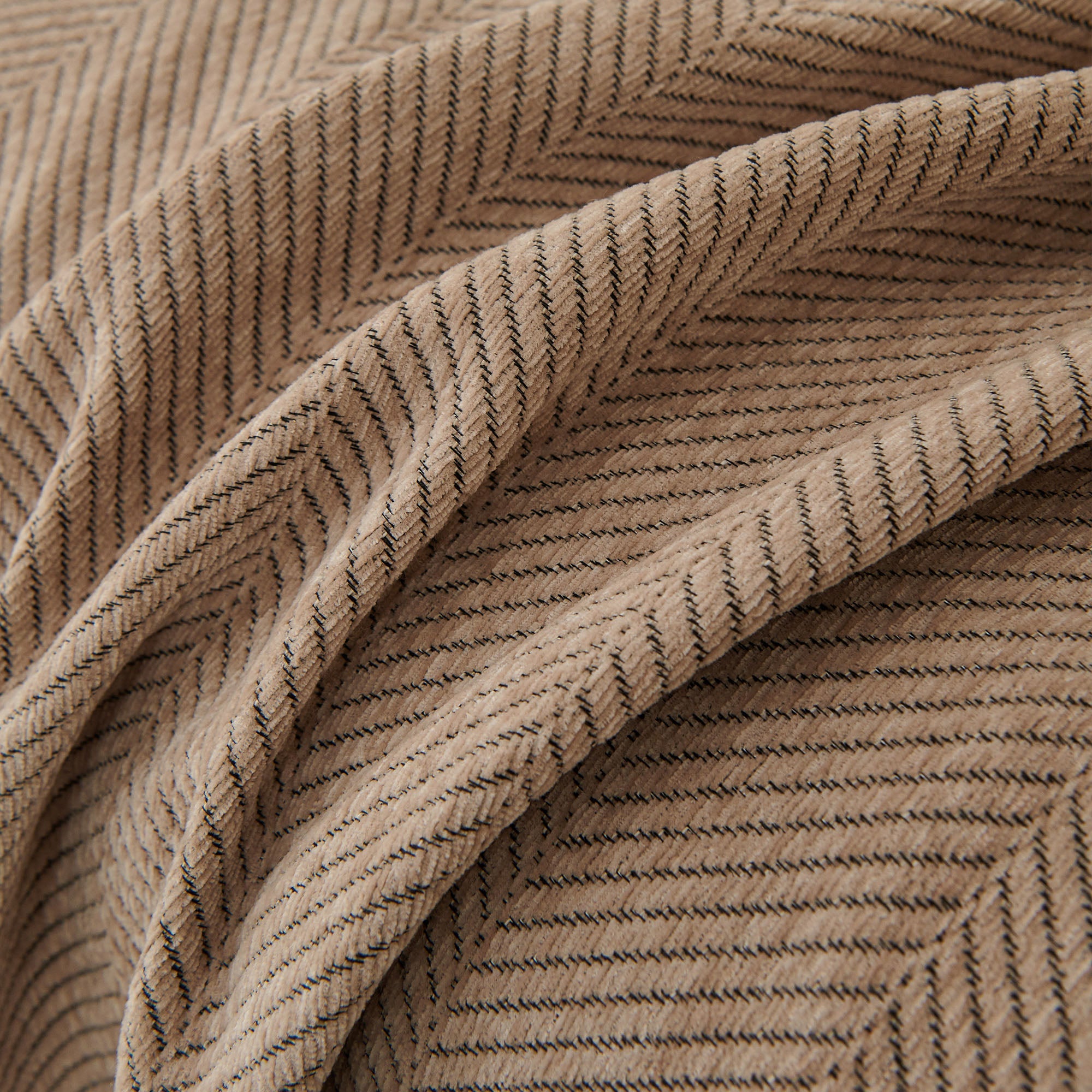 Moderniqa | Soft breathable sofa cover