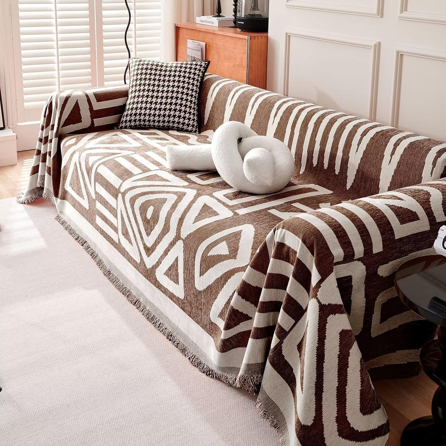 Moderniqa | Durable geometric boho sofa cover