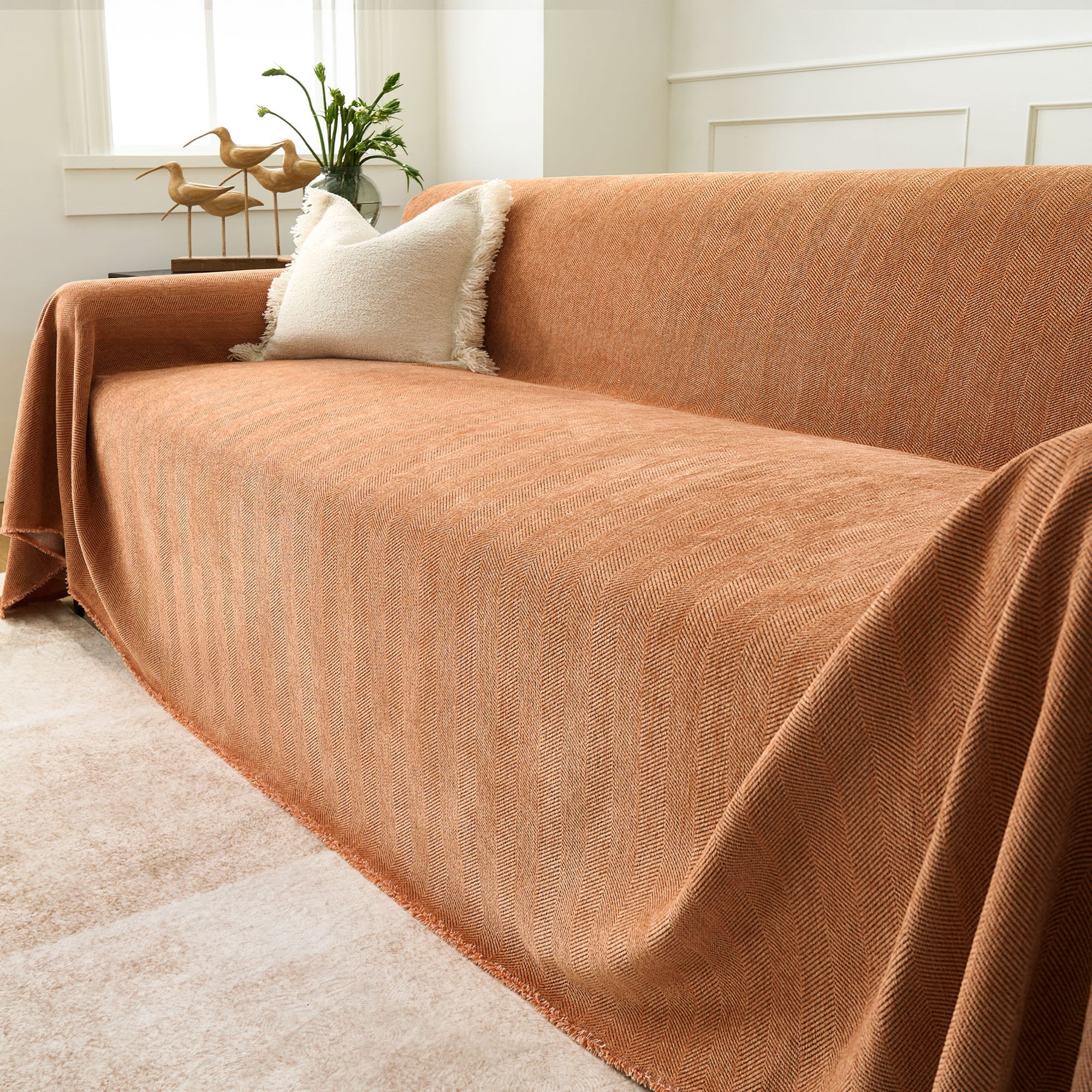 Moderniqa | Pet-friendly herringbone sofa cover