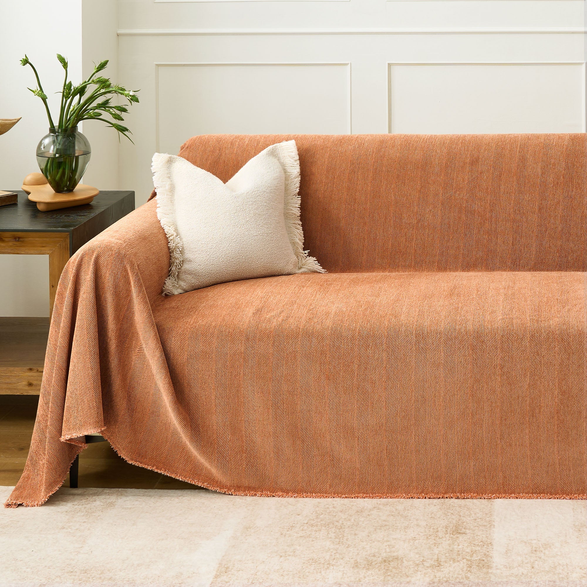Moderniqa | Pet-friendly herringbone sofa cover