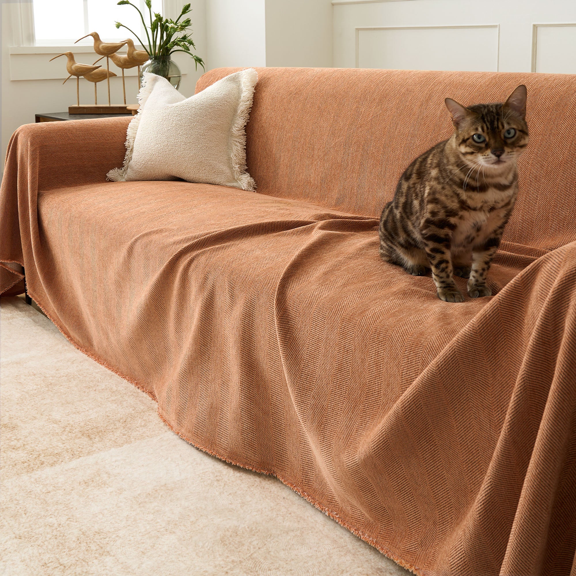 Moderniqa | Pet-friendly herringbone sofa cover