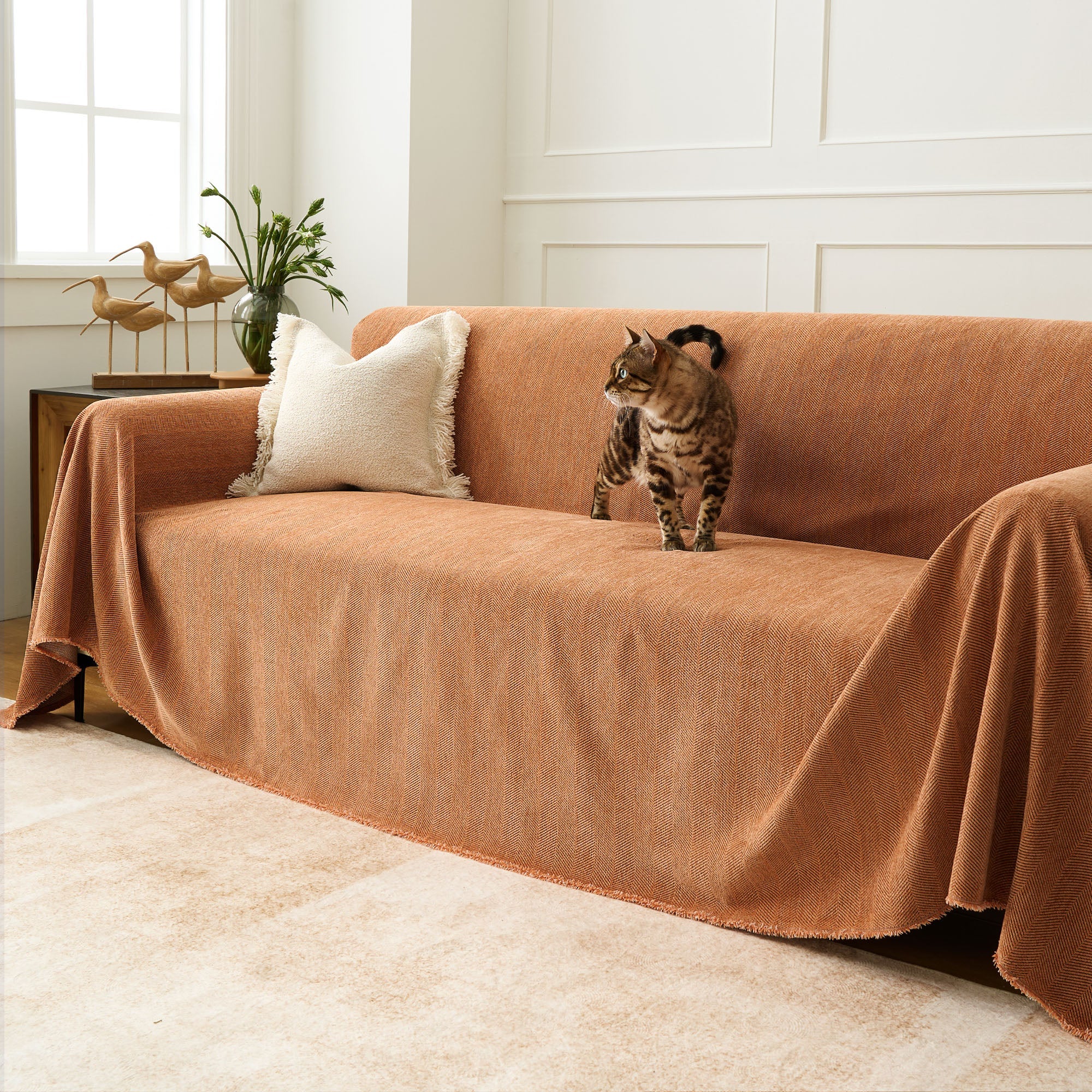 Moderniqa | Pet-friendly herringbone sofa cover