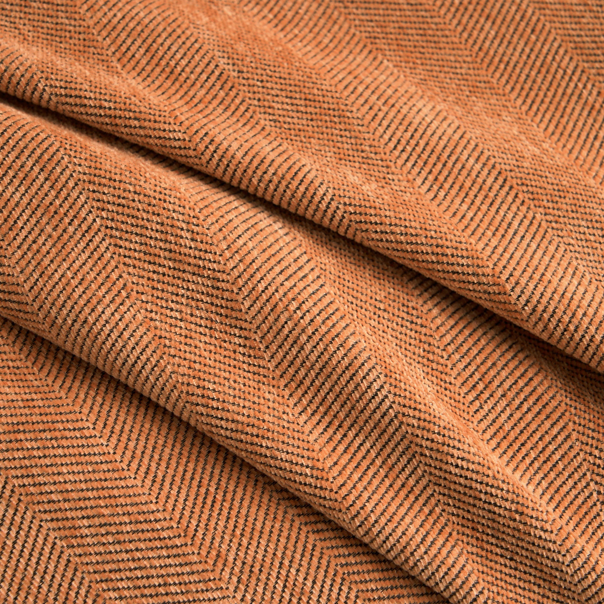 Moderniqa | Pet-friendly herringbone sofa cover