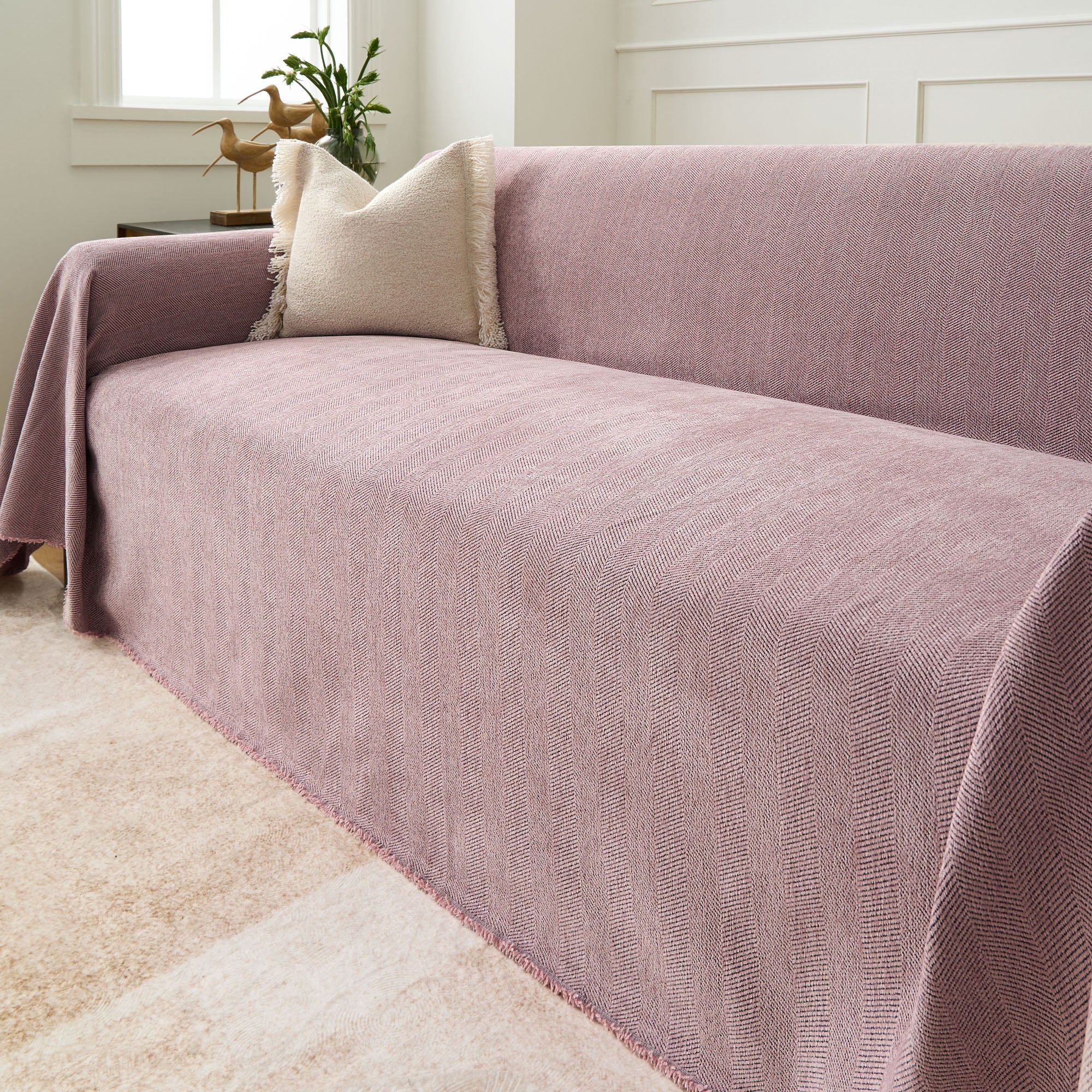 Moderniqa | Pet-friendly herringbone sofa cover